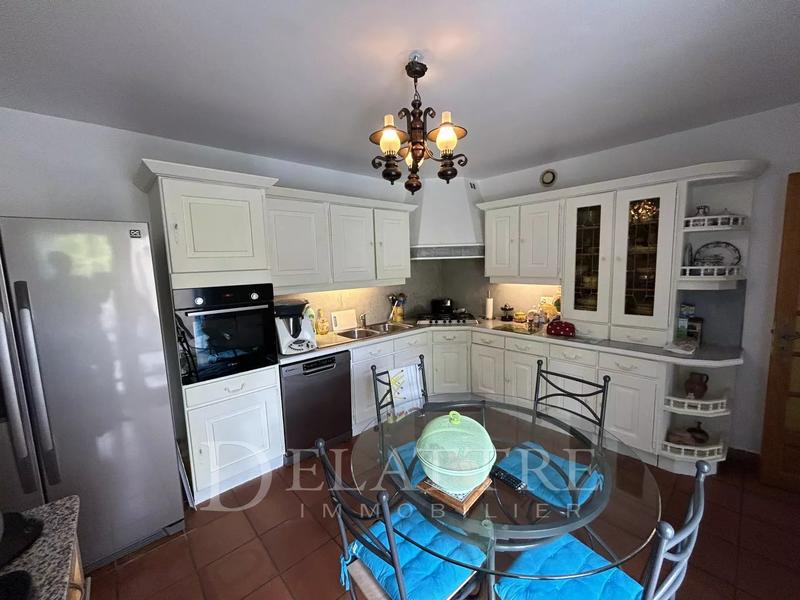 Villa - 175 m² - 7 pièces