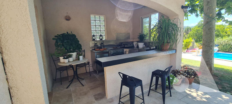 Maison - 134 m² - 5 pièces