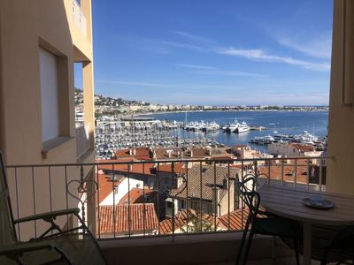 Appartement - 82 m² - 3 pièces