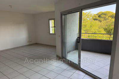 Appartement - 75 m² - 3 pièces
