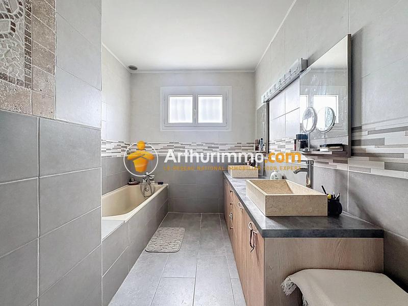 Maison - 107 m² - 4 pièces