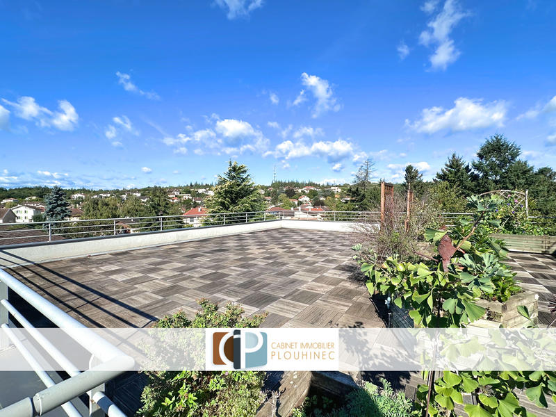 Appartement - 120 m² - 5 pièces