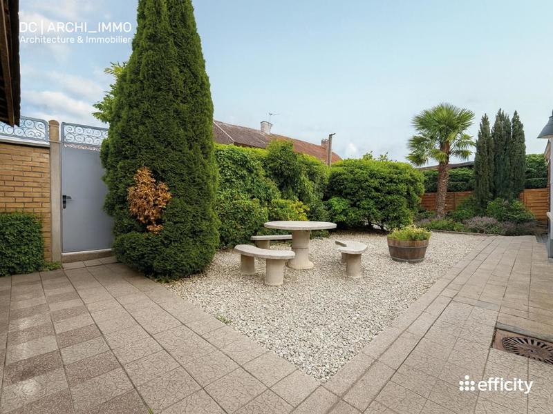 Bureau - 345 m² - 6 pièces