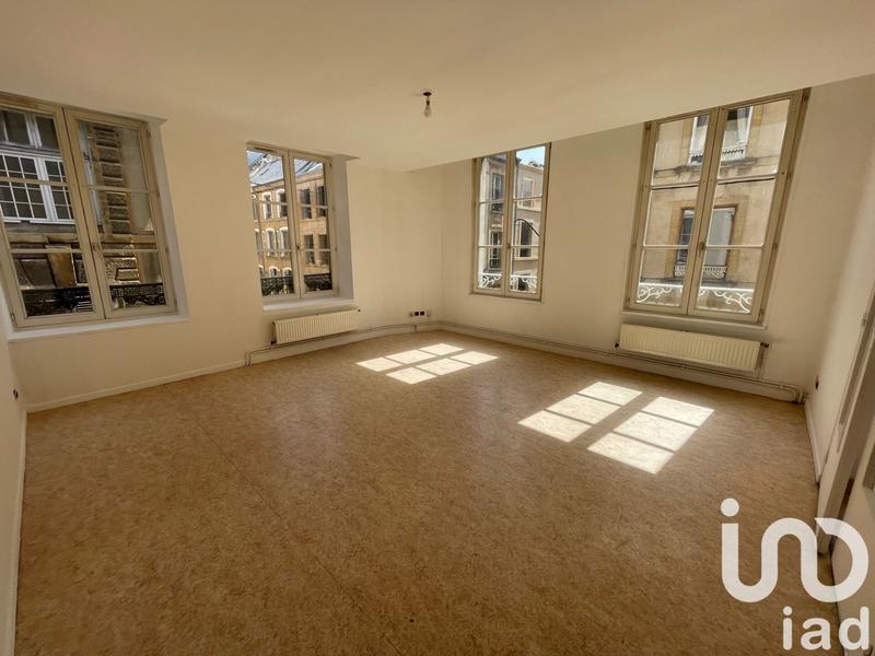 Appartement - 82 m² - 3 pièces