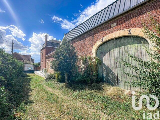 Maison - 200 m² - 5 pièces