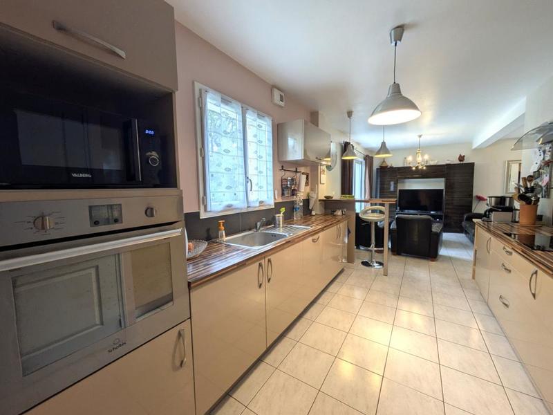 Maison - 113 m² - 7 pièces