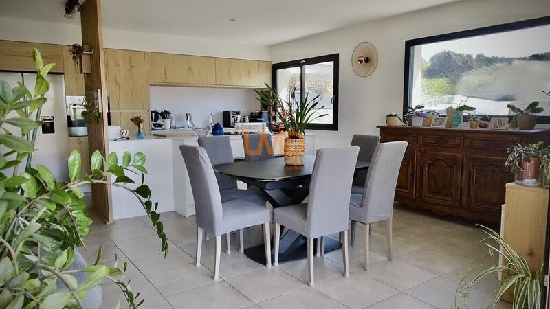 Maison - 115 m² - 4 pièces