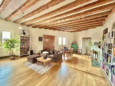 Appartement - 149 m² - 5 pièces