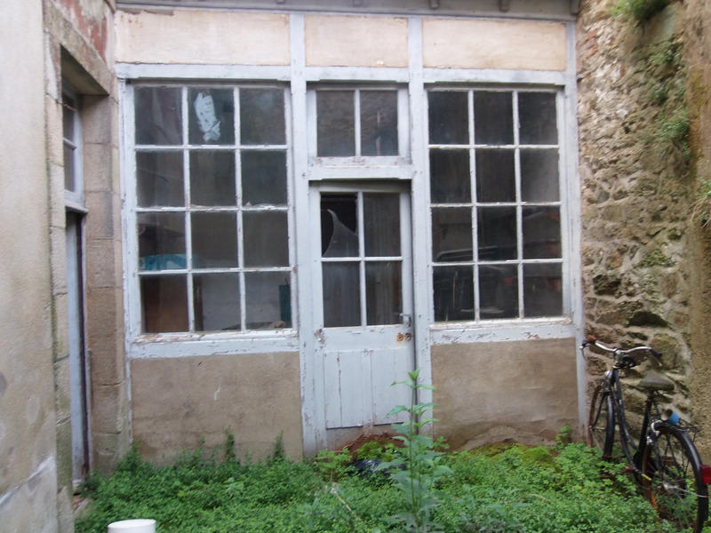 Local commercial - 117 m² - 6 pièces