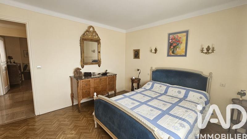 Appartement - 117 m² - 5 pièces