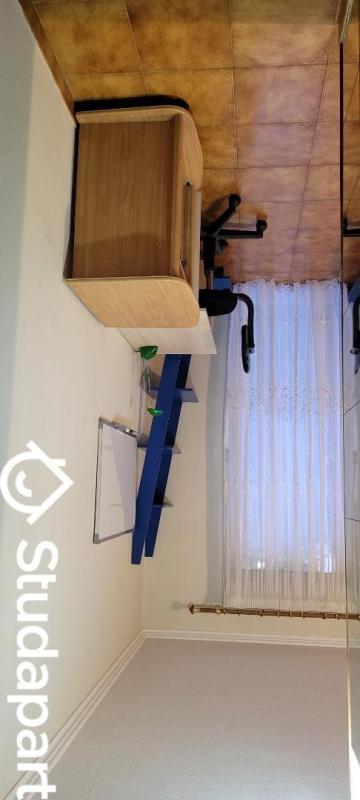 Chambre - 12 m² - 1 pièce