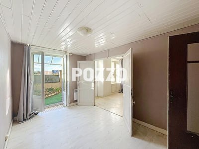 Maison - 90 m² - 6 pièces