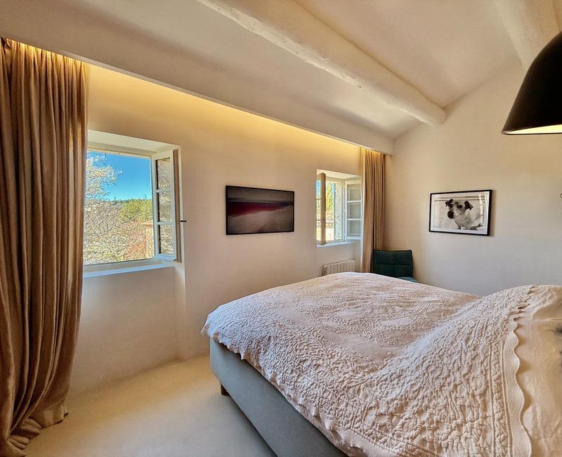 Mas - 180 m² - 6 pièces