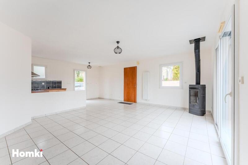 Maison - 215 m² - 8 pièces