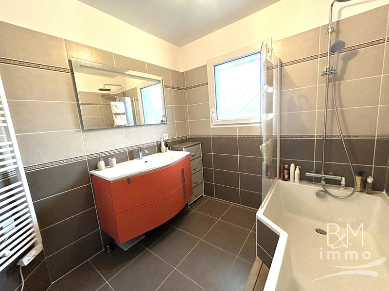 Maison - 125 m² - 5 pièces