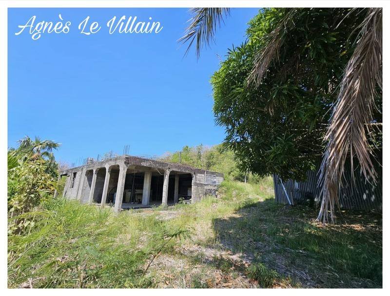 Terrain constructible - 1 501 m²