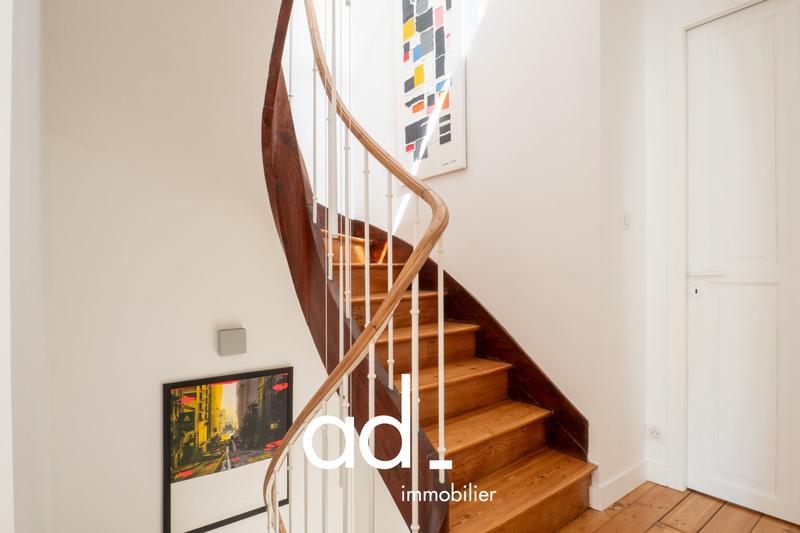 Maison - 170 m² - 6 pièces