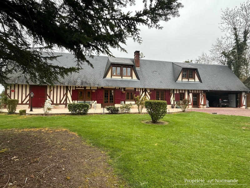 Maison - 137 m² - 5 pièces