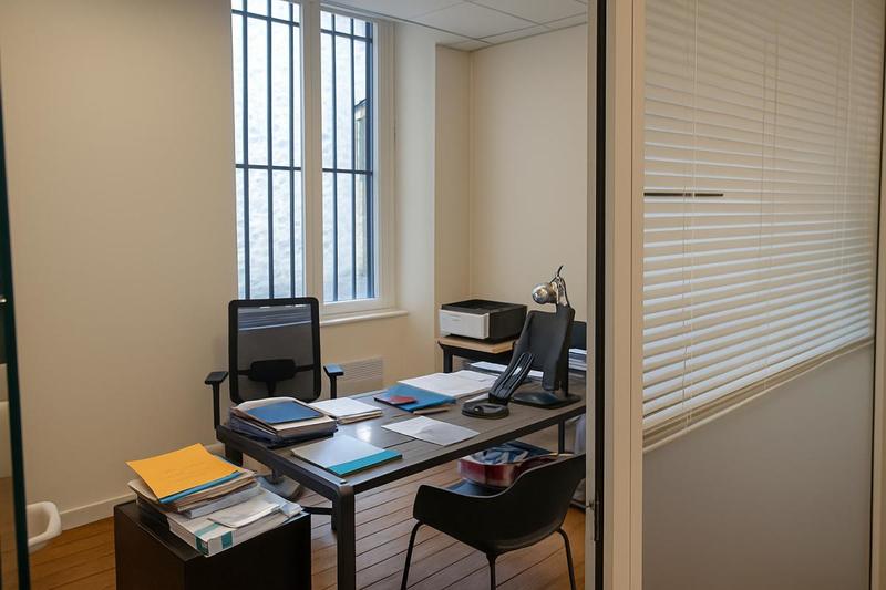 Bureau - 83 m² - 3 pièces