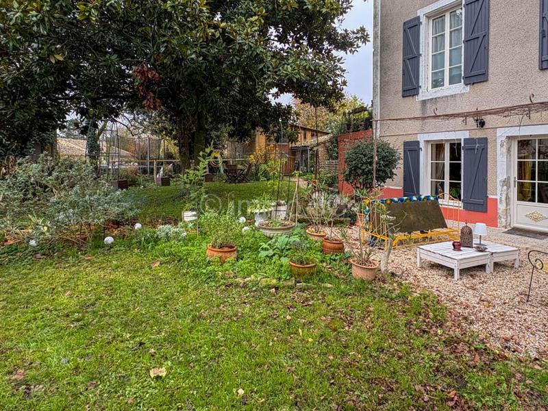 Maison bourgeoise - 177 m² - 7 pièces