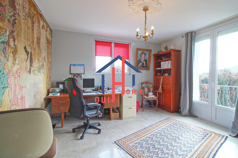 Maison - 195 m² - 8 pièces