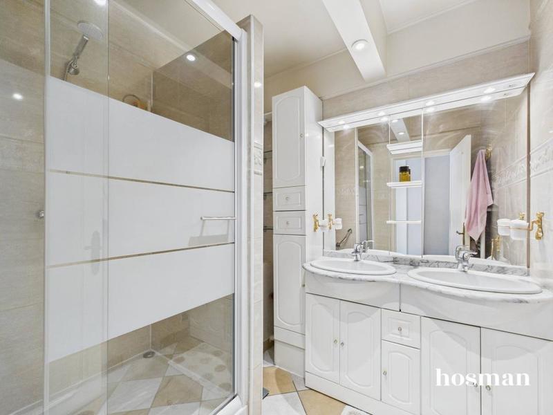 Appartement - 83 m² - 4 pièces