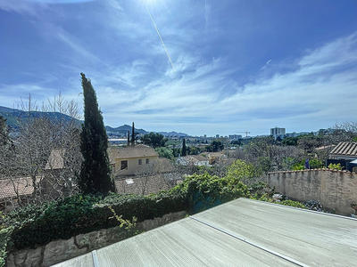 Maison - 81 m² - 4 pièces