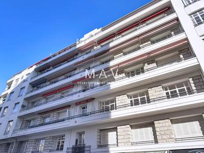 Appartement - 104 m² - 4 pièces