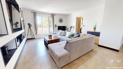 Appartement - 67 m² - 2 pièces