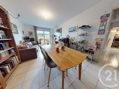 Appartement - 66 m² - 3 pièces