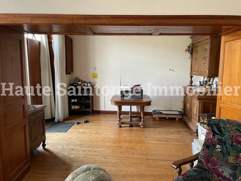 Maison de village - 143 m² - 5 pièces