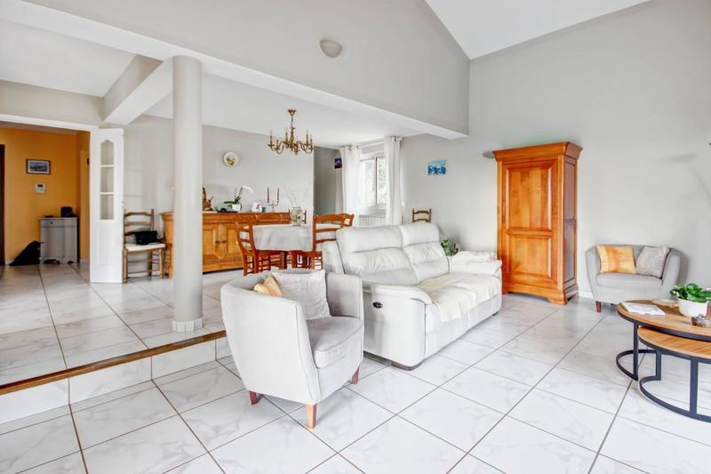 Maison - 145 m² - 6 pièces