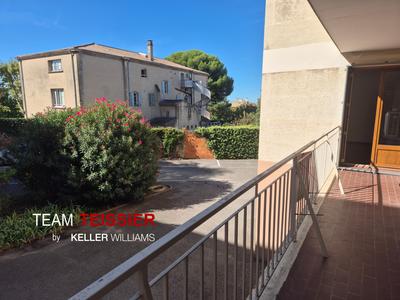 Appartement - 96 m² - 3 pièces