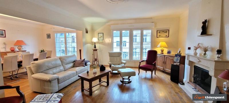 Appartement - 146 m² - 4 pièces