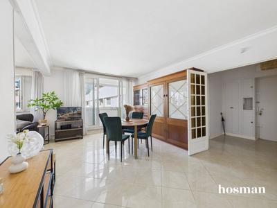 Appartement - 83 m² - 4 pièces