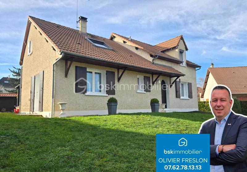 Pavillon - 135 m² - 6 pièces