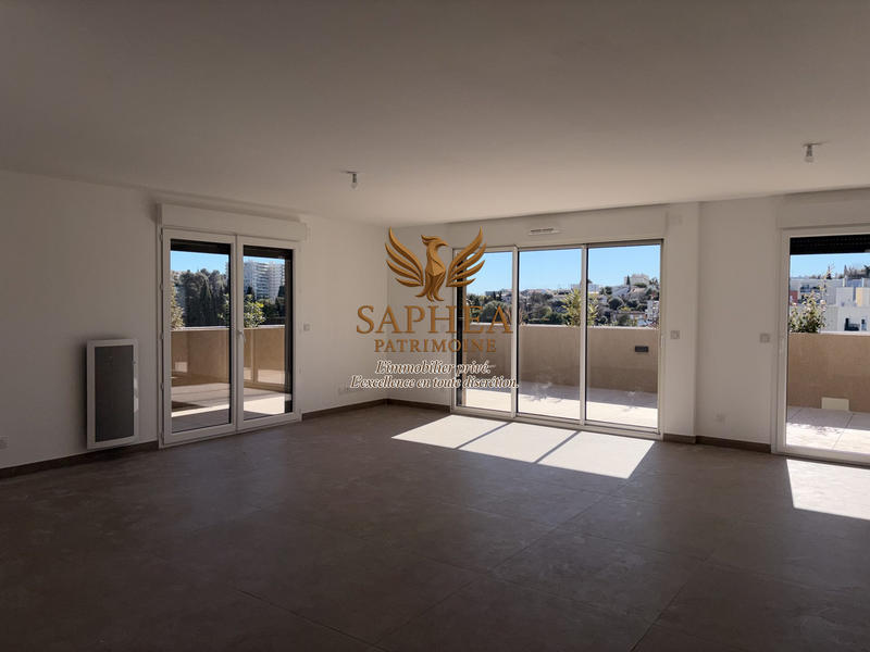 Appartement - 98 m² - 4 pièces