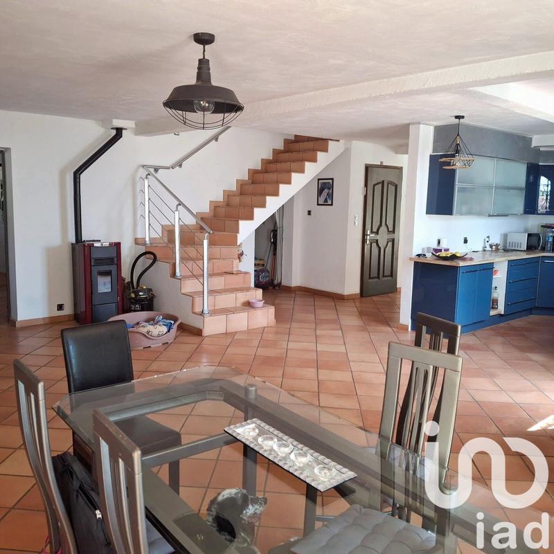 Maison - 178 m² - 6 pièces