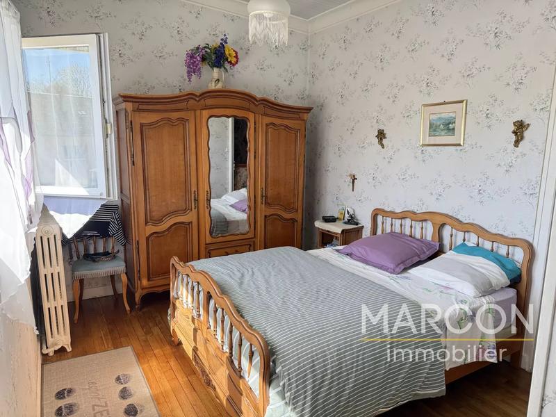 Maison - 143 m² - 7 pièces