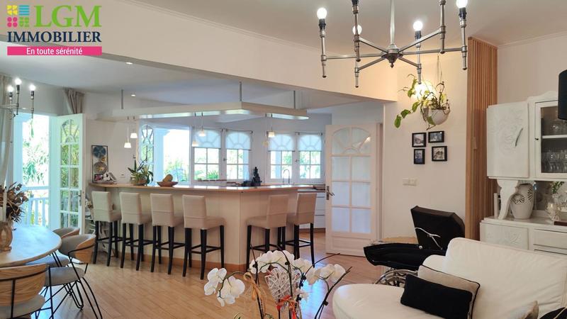 Villa - 170 m² - 5 pièces