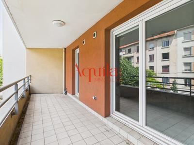 Appartement - 75 m² - 3 pièces