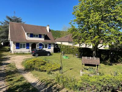 Demeure - 130 m² - 5 pièces