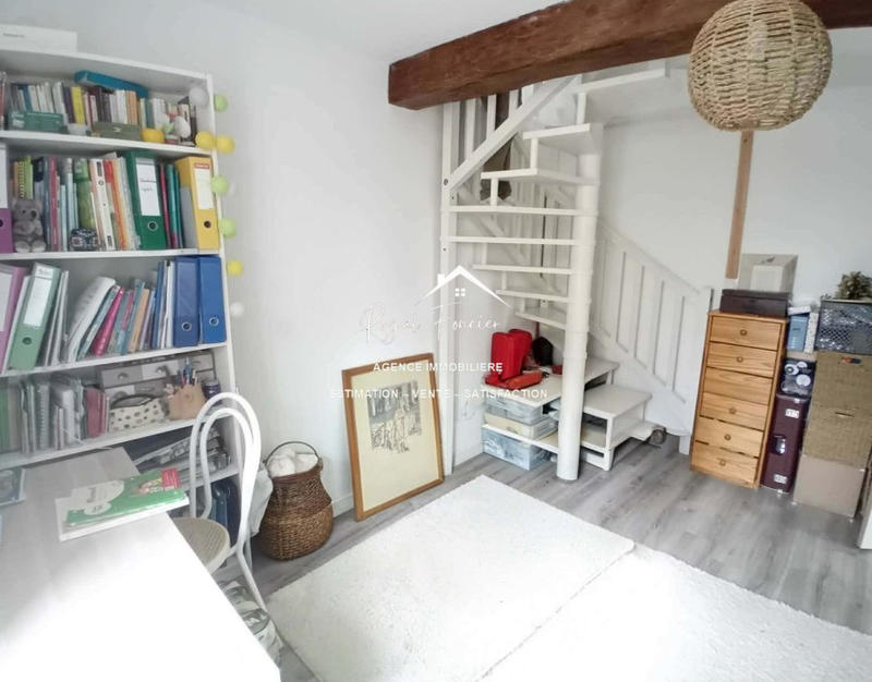 Maison ancienne - 166 m² - 7 pièces