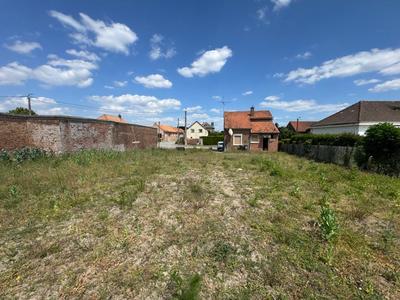 Terrain constructible - 1 110 m²