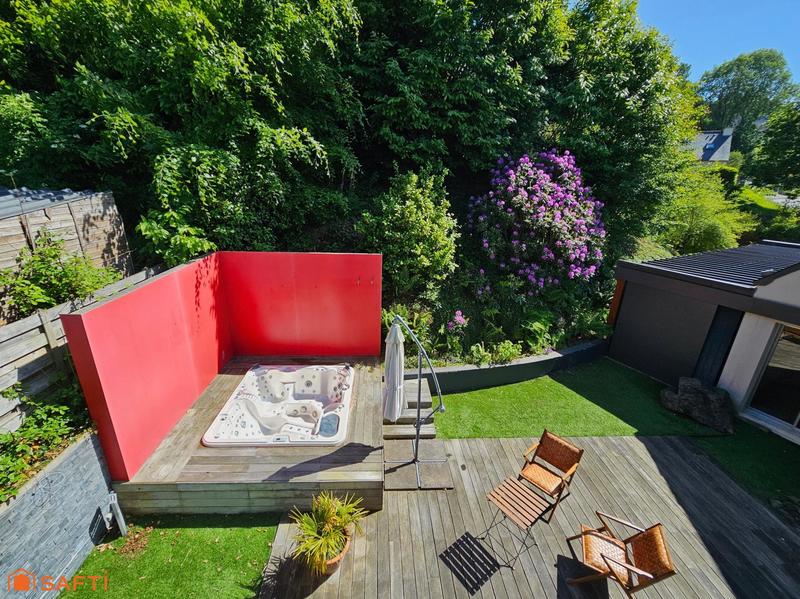 Maison - 175 m² - 8 pièces