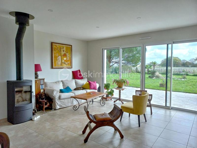 Maison - 90 m² - 4 pièces