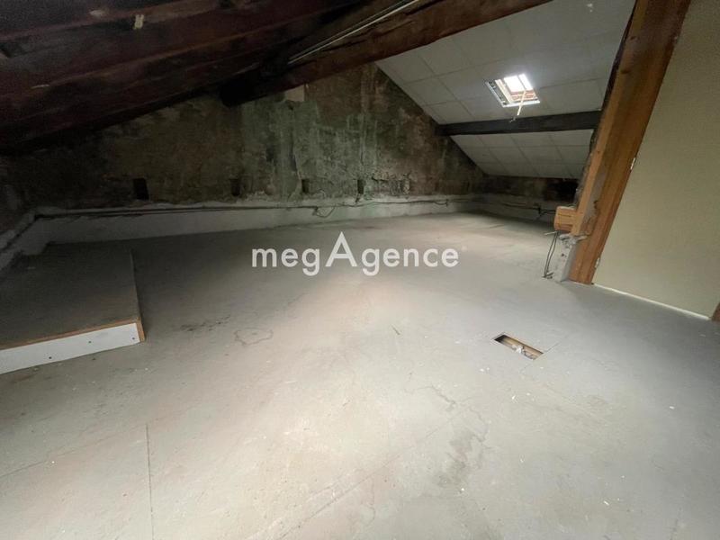 Appartement - 70 m² - 5 pièces