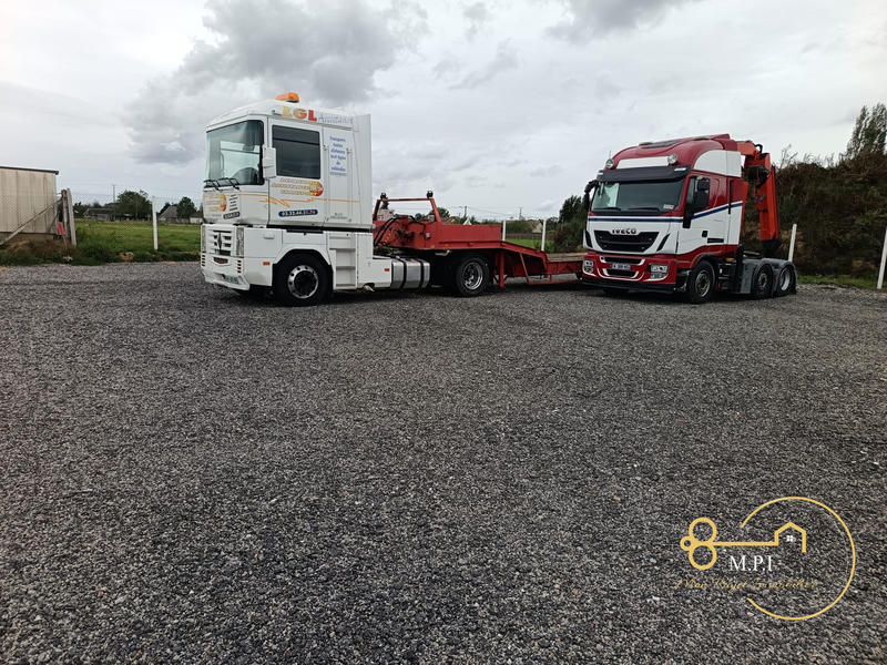 Fonds de commerce - 8 000 m²