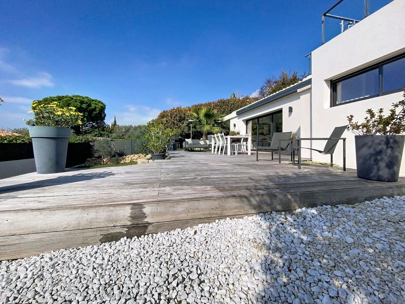 Maison contemporaine - 85 m² - 3 pièces