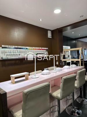 Local commercial - 120 m² - 7 pièces